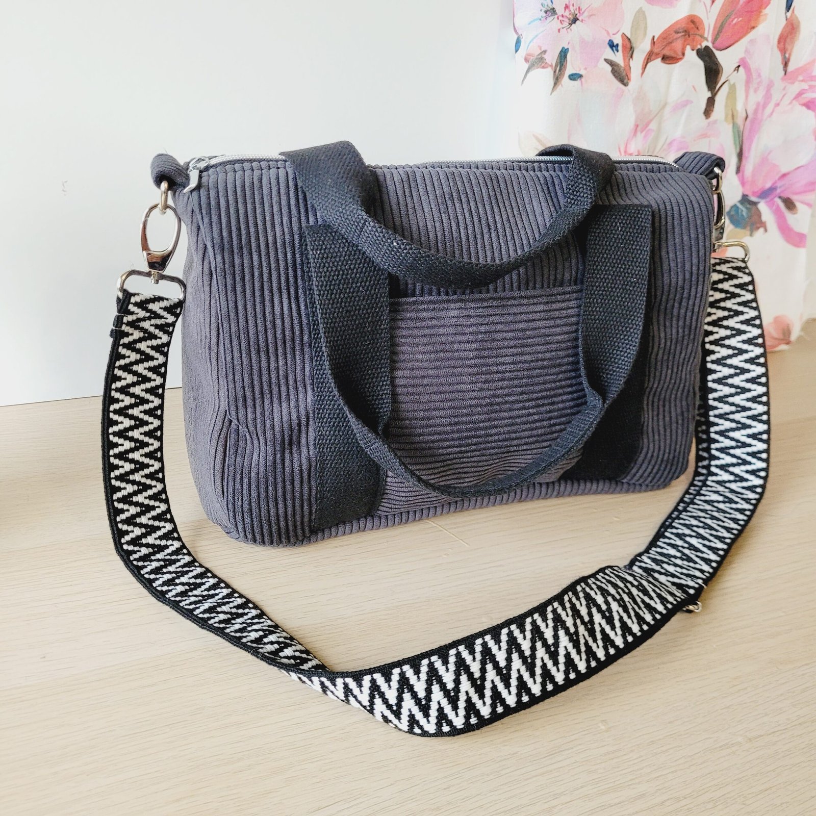 Sac Week end velours côtelé anthracite – Image 4