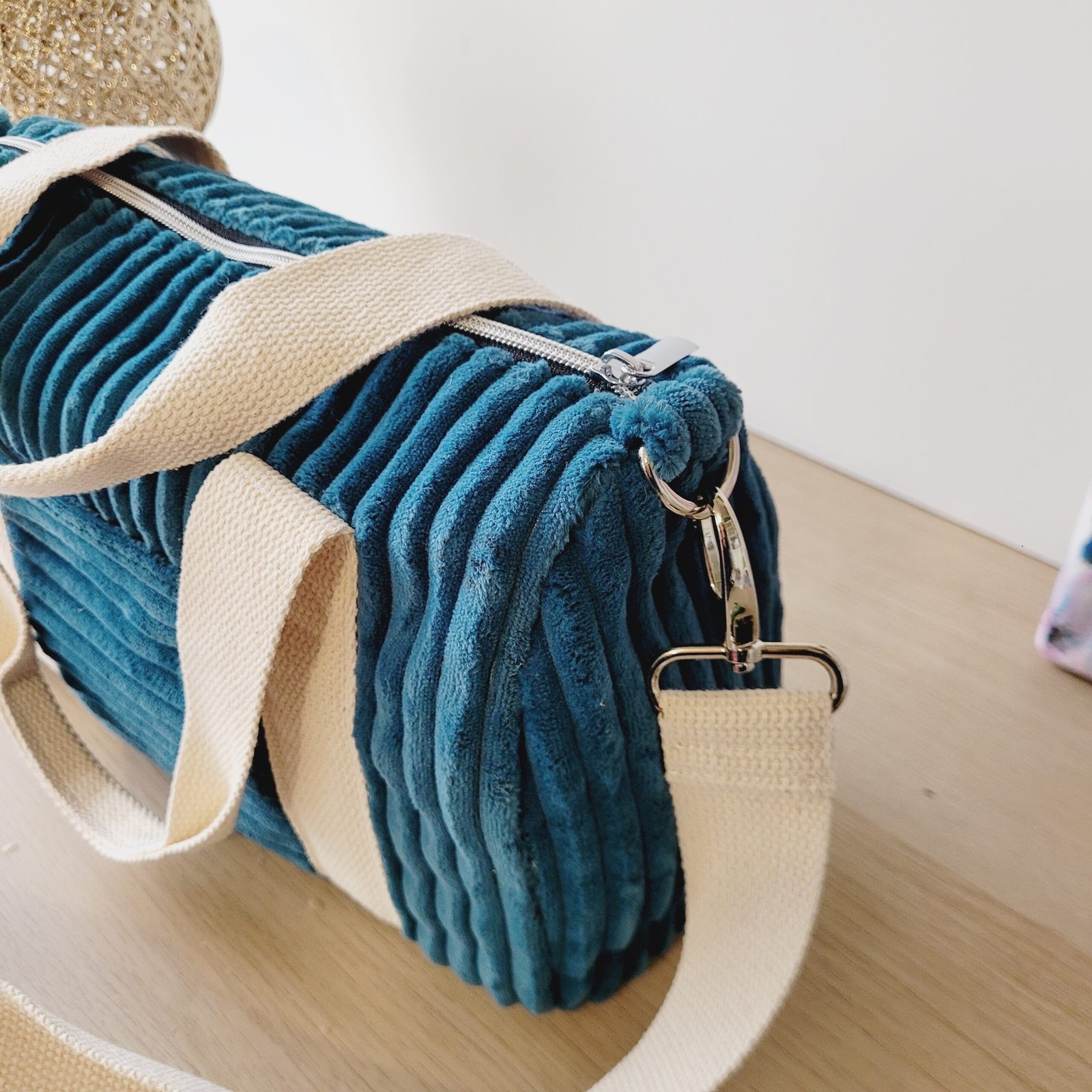 Sac Week end velours grosses côtes bleu – Image 9