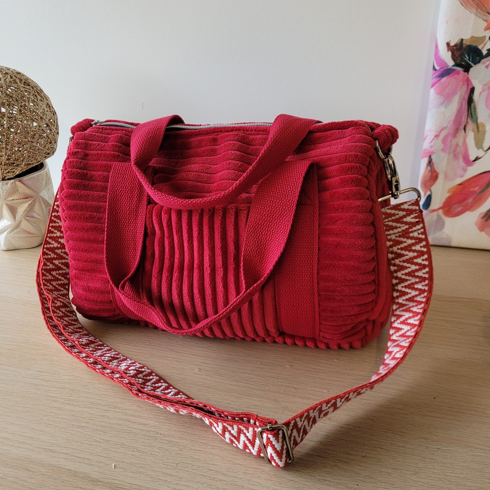 Sac Week end velours grosses côtes rouge – Image 6