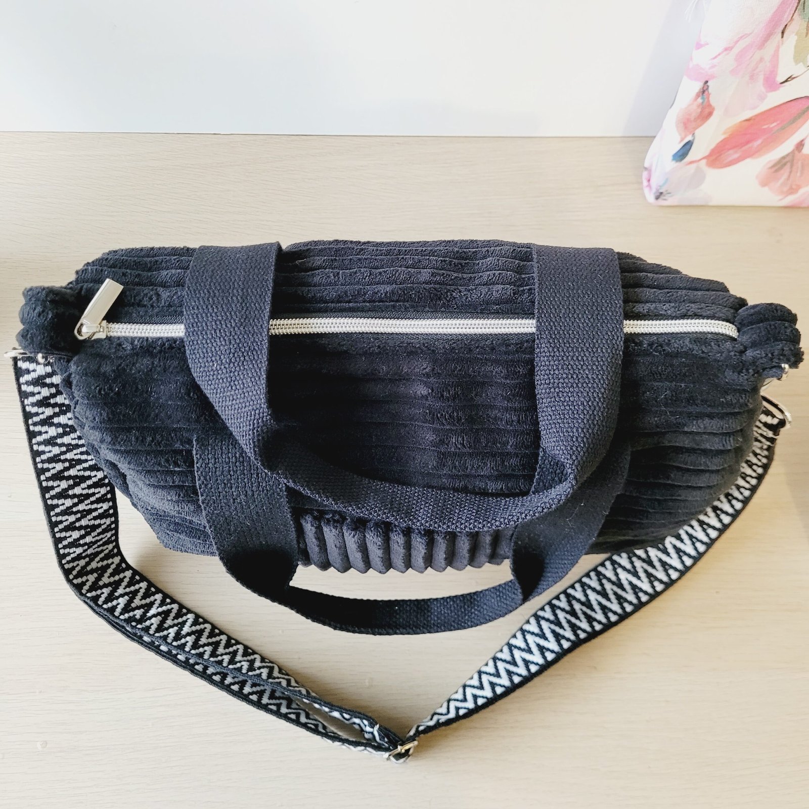 Sac Week-End en velours grosses côtes noir – Image 7