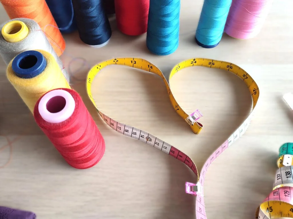 A propos Sab et Co kit de couture 